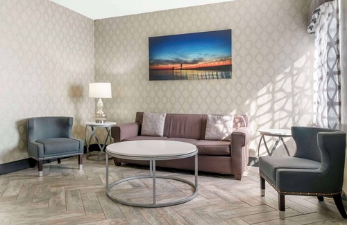 Grand Haven Hotel | Best Western Beacon Inn