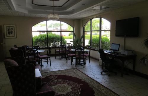 Seven Oaks Hotel | Best Western Executive Inn & Suites