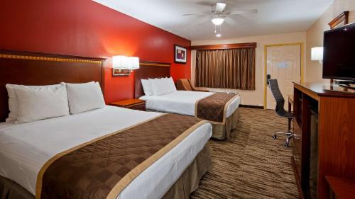 Marshall Hotel | Best Western Executive Inn