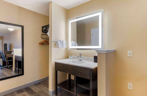 Fallon Hotel | Best Western Fallon Inn & Suites