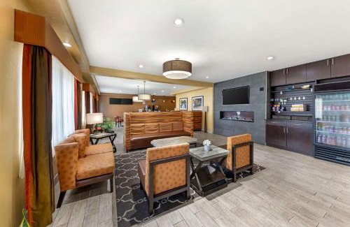 Moore Hotel | Best Western Greentree Inn & Suites