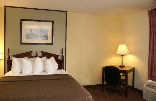 Amistad National Recreational Area Hotel | Best Western Inn of Del Rio
