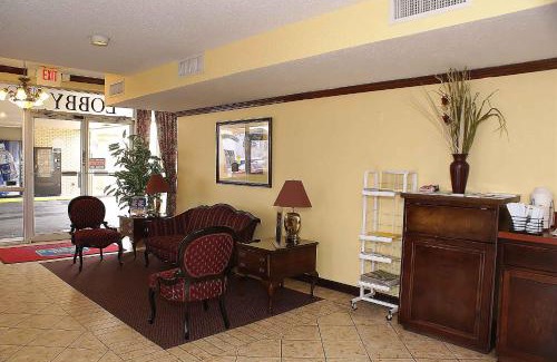 Amistad National Recreational Area Hotel | Best Western Inn of Del Rio