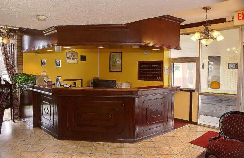 Amistad National Recreational Area Hotel | Best Western Inn of Del Rio