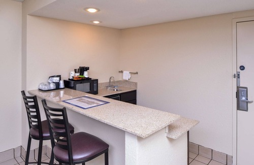 Yankton Hotel | Best Western Kelly Inn