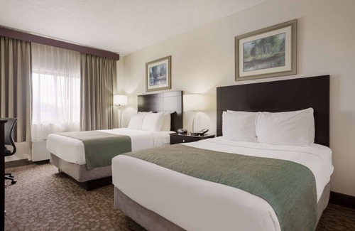 Kendallville Hotel | Best Western Kendallville Inn