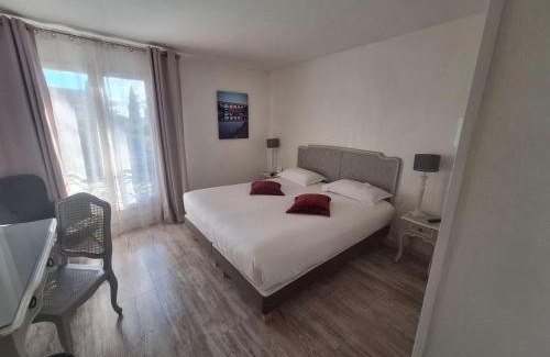 Route d'Arles Hotel | Best Western L'Orangerie
