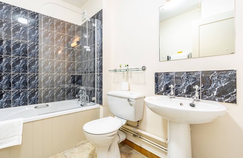 Limpley Stoke Hotel | Best Western Limpley Stoke Hotel