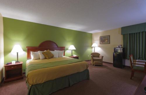 Saint Marys  Allen County Hotel | Best Western Luxbury Inn Fort Wayne