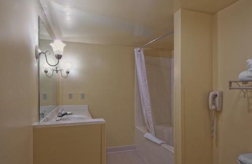 Saint Marys  Allen County Hotel | Best Western Luxbury Inn Fort Wayne