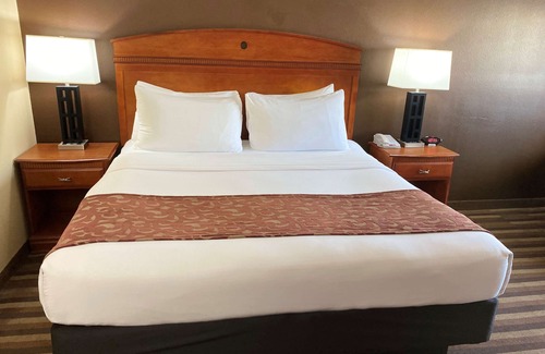 Manhattan Hotel | Best Western Manhattan Inn
