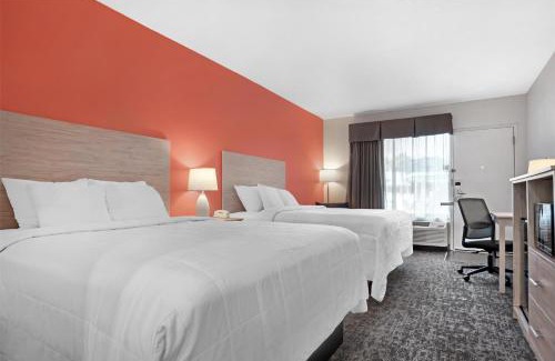 Navarre Hotel | Best Western Navarre Waterfront