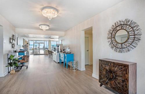 Navarre Hotel | Best Western Navarre Waterfront