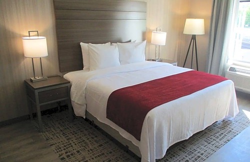 La Crescent Hotel | Best Western Plus at La Crescent Event Center