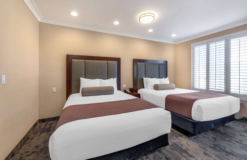 Delthorne Hotel | Best Western Plus Avita Suites