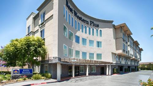 Delthorne Hotel | Best Western PLUS Avita Suites