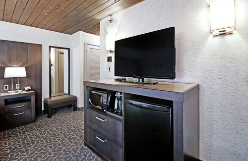 Banff Hotel | Best Western Plus Banff International Lodge