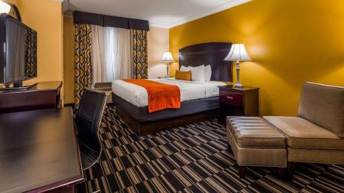 South Oklahoma City Hotel | Best Western Plus Barsana Hotel & Suites