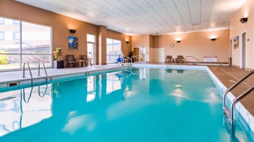 Monticello Hotel | Best Western Plus Brandywine Inn & Suites
