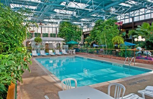 Niagara Falls Hotel | Best Western Plus Cairn Croft Hotel