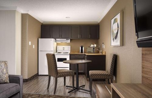 Downtown Victoria Hotel | BEST WESTERN PLUS Carlton Plaza Hotel