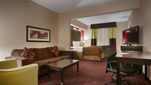 Cushing Hotel | Best Western Plus Cushing Inn & Suites