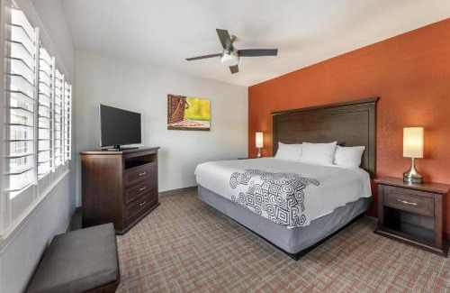 Fredericksburg Hotel | Best Western Plus Fredericksburg
