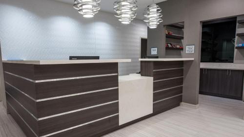 Gardena Hotel | Best Western Plus Gardena-Los Angeles Inn & Suites