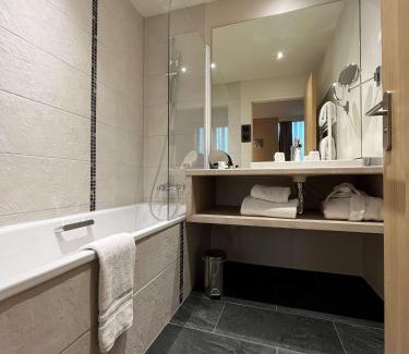 Senlis Hotel | Best Western Plus Hôtel Escapade Senlis