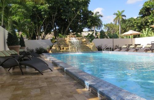 Hallandale Beach Hotel | Best Western Plus Hollywood/Aventura