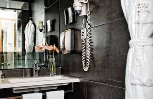 Zona Franca Hotel | Best Western Plus Hotel Alfa Aeropuerto