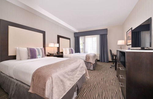 East Village Hotel | Best Western Plus Hotel At The Convention Center