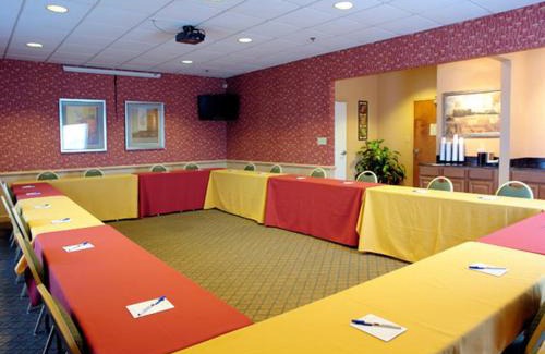 Roanoke Hotel | BEST WESTERN PLUS Inn at Valley View