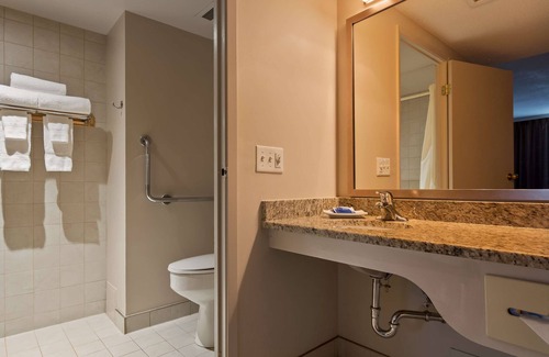 Highland Hotel | Best Western Plus Lamplighter Inn & Conference Centre