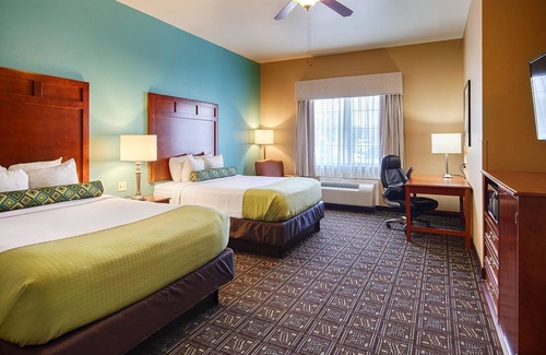 Monahans Hotel | Best Western Plus Monahans Inn & Suites