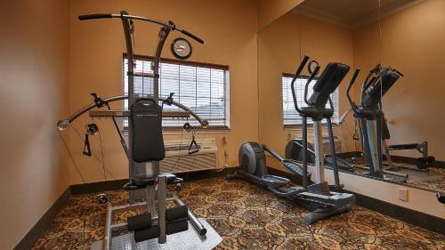 New Caney Hotel | Best Western Plus New Caney Inn & Suites