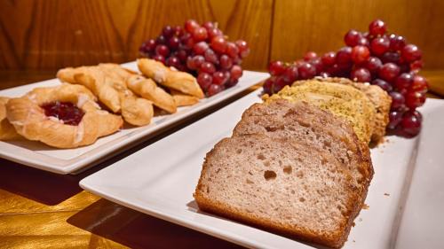 Bertsch-Oceanview Hotel | Best Western Plus Northwoods Inn