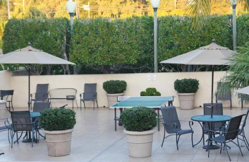 Goleta Hotel | Best Western Plus South Coast Inn