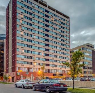 Connaught Hotel | Best Western Plus Suites Downtown Calgary
