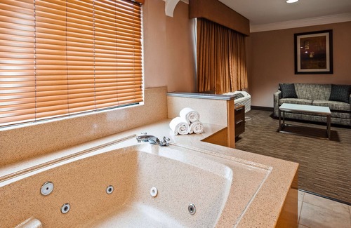 Inglewood Hotel | Best Western Plus Suites Hotel - Los Angeles LAX Airport