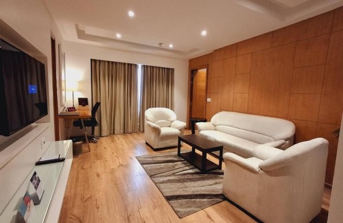 Railway New Colony Hotel | Best Western Plus Tejvivaan