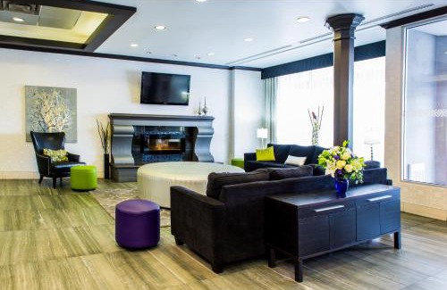 Banff Trail Hotel | Best Western Plus Village Park Inn