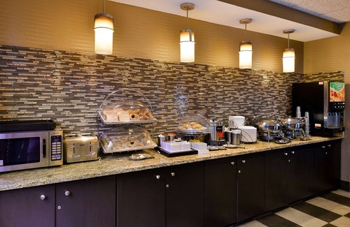 Wichita Hotel | Best Western Plus Wichita West Airport Inn