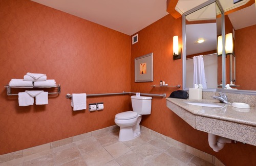 Wichita Hotel | Best Western Plus Wichita West Airport Inn