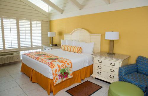 Downtown Dunedin Hotel | Best Western Plus Yacht Harbor Inn