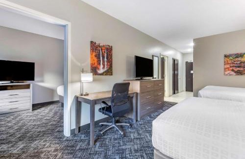 Zion National Park South Entrance Hotel | Best Western Plus Zion Canyon Inn & Suites