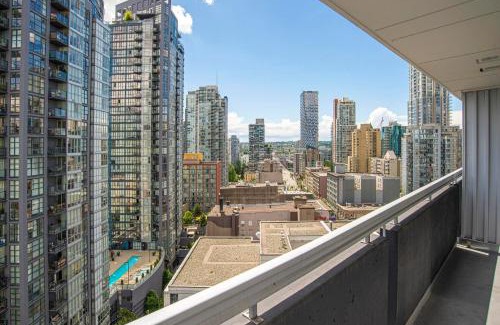 Downtown Vancouver Hotel | Best Western Premier Chateau Granville Hotel & Suites & Conference Centre