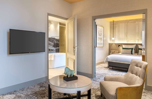 Tournus Hotel | Best Western Premier Hotel & Spa Les Sept Fontaines