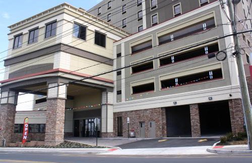 North Bergen Hotel | Best Western Premier NYC Gateway Hotel