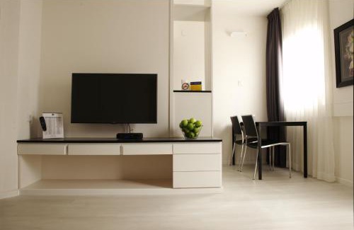 Tel Aviv Promenade Hotel | Best Western Regency Suites